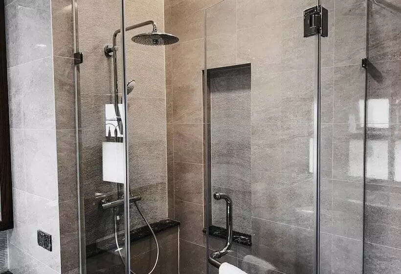 هتل Arun Riverside Bangkok