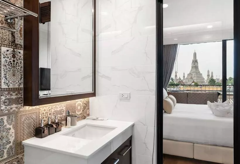 هتل Arun Riverside Bangkok