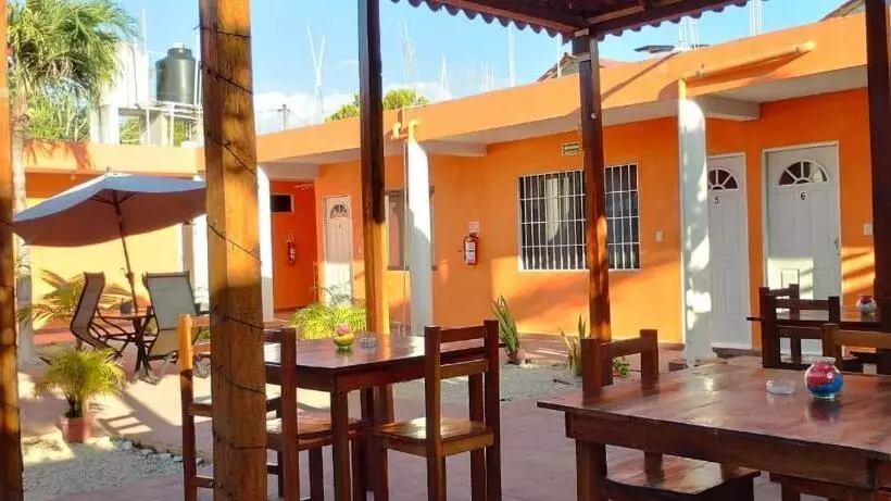 هتل Casa Ariana