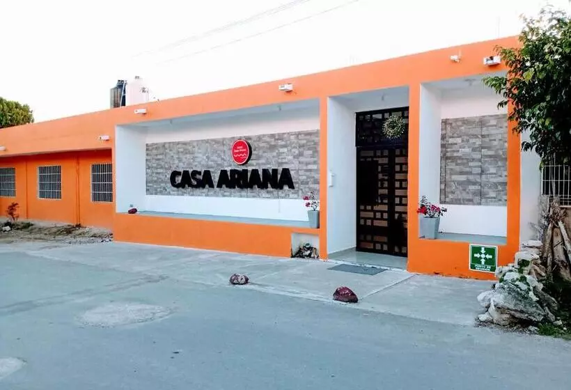 هتل Casa Ariana