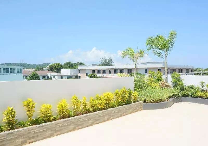 هتل Commander Suites De Boracay