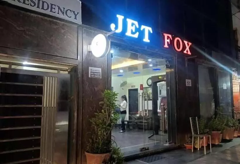 Jet Fox By Aero View Hotel, Delhi Airport