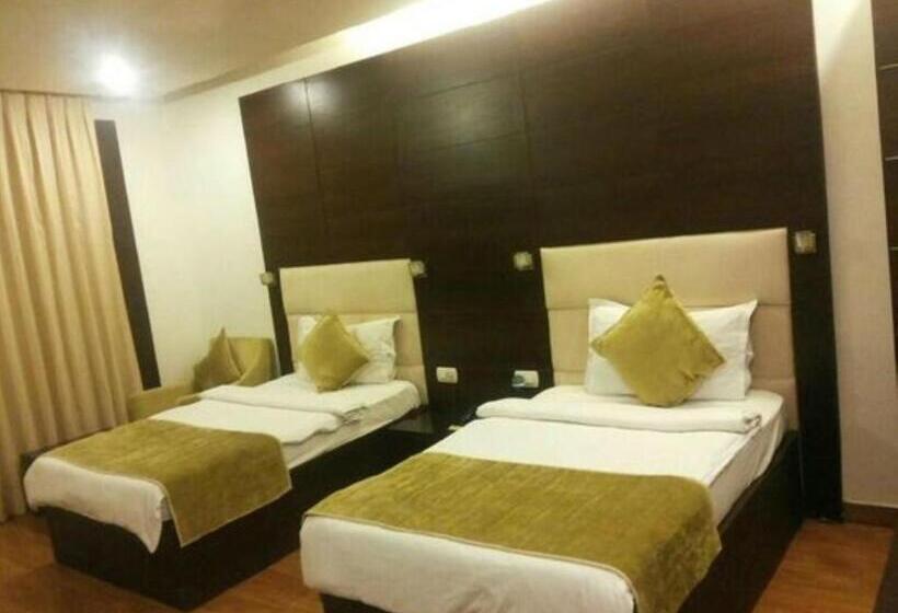 Jet Fox By Aero View Hotel, Delhi Airport