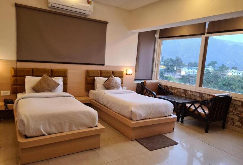 Jet Fox By Aero View Hotel, Delhi Airport