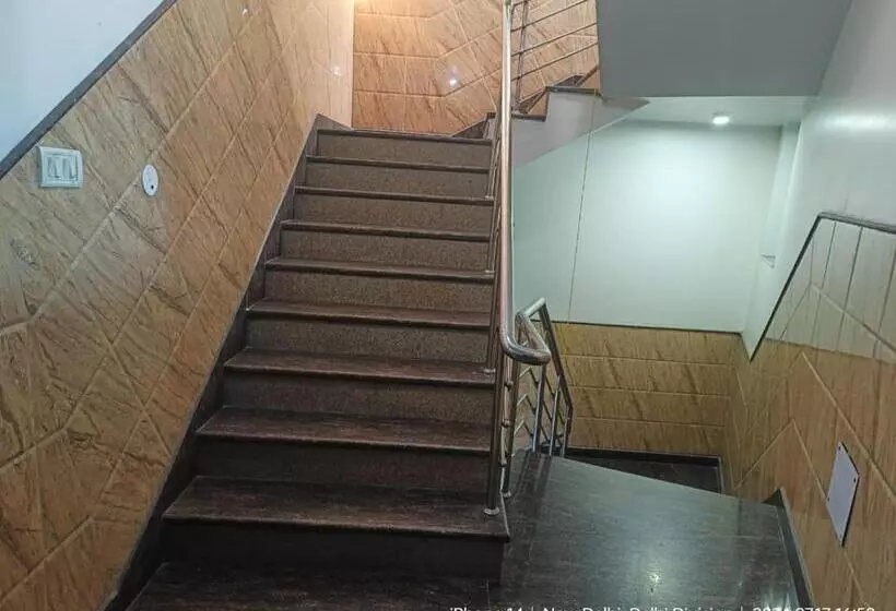 Jet Fox By Aero View Hotel, Delhi Airport