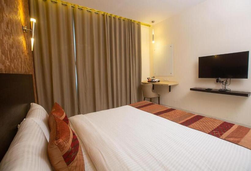 هتل Singh`s By Wb Inn, Vashi, Navi Mumbai