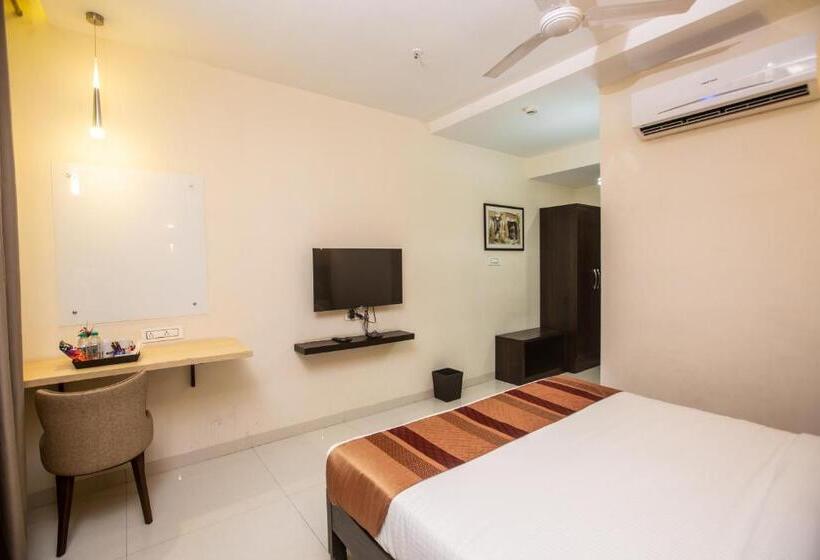 هتل Singh`s By Wb Inn, Vashi, Navi Mumbai