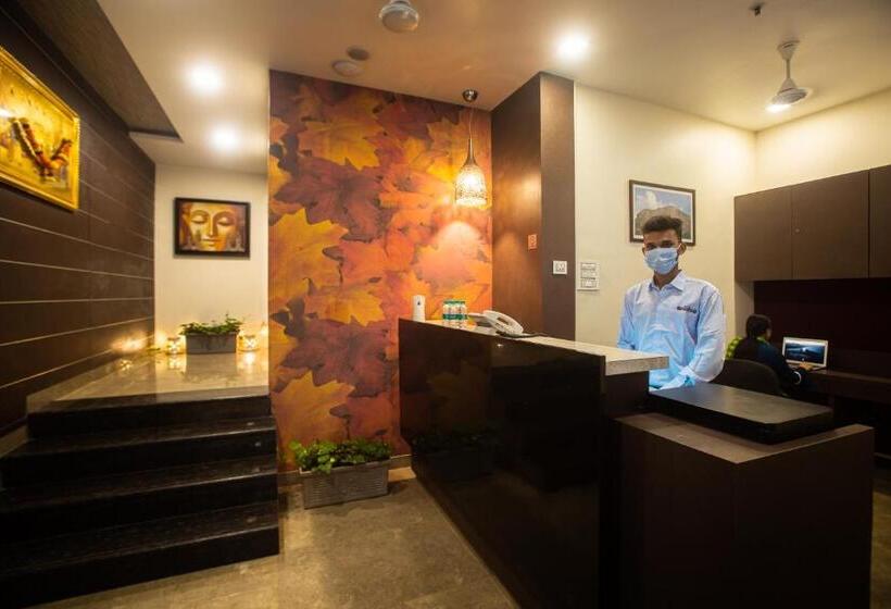 هتل Singh`s By Wb Inn, Vashi, Navi Mumbai