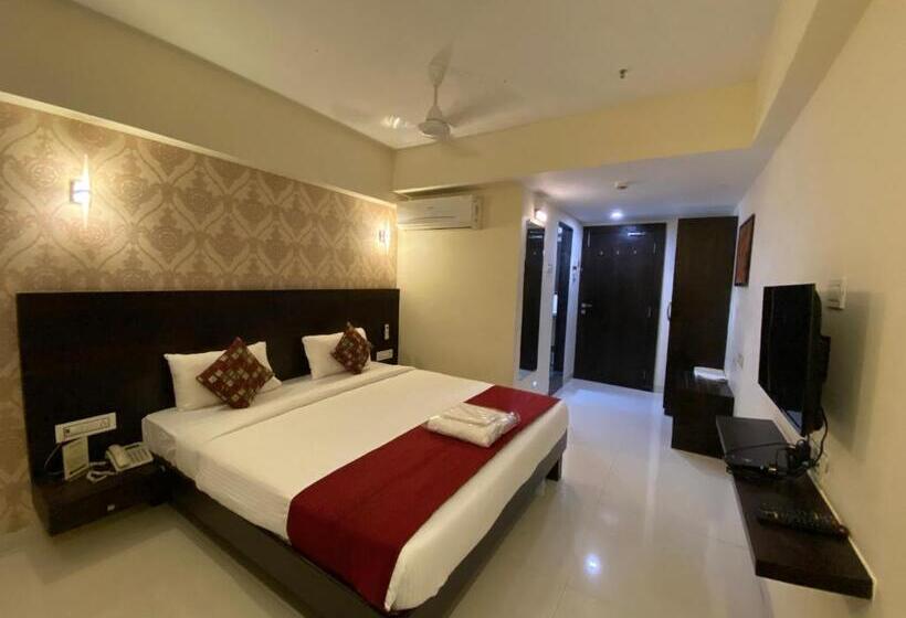 هتل Singh`s By Wb Inn, Vashi, Navi Mumbai