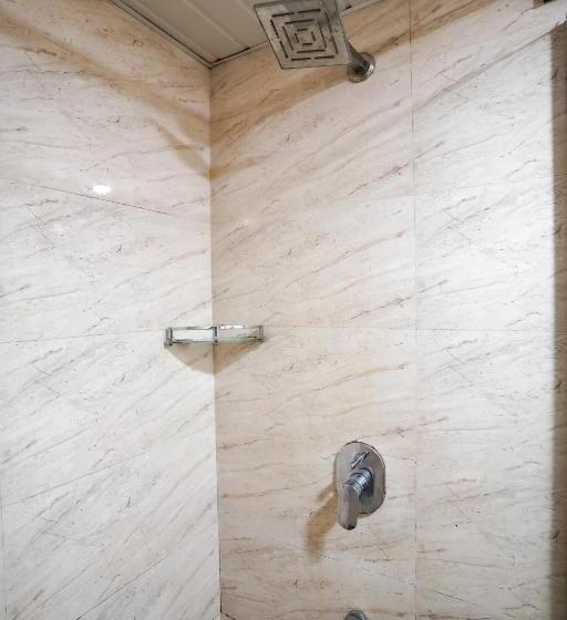 هتل Singh`s By Wb Inn, Vashi, Navi Mumbai