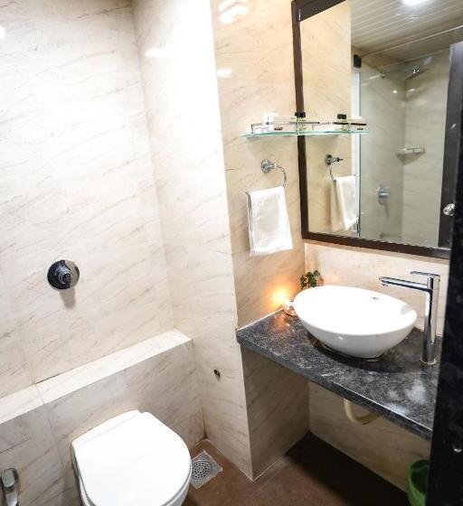 هتل Singh`s By Wb Inn, Vashi, Navi Mumbai