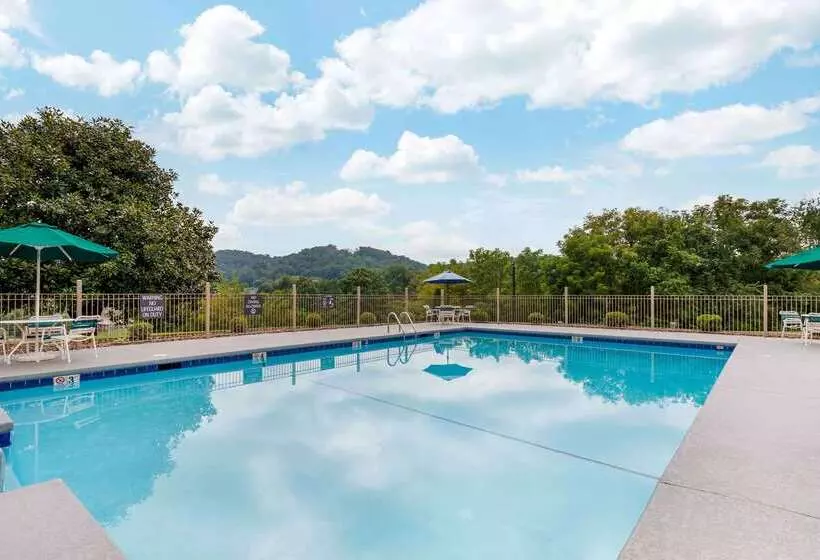 هتل Extended Stay America Suites   Bristol