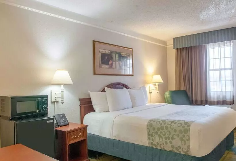 호텔 La Quinta Inn By Wyndham New Orleans Veterans / Metairie