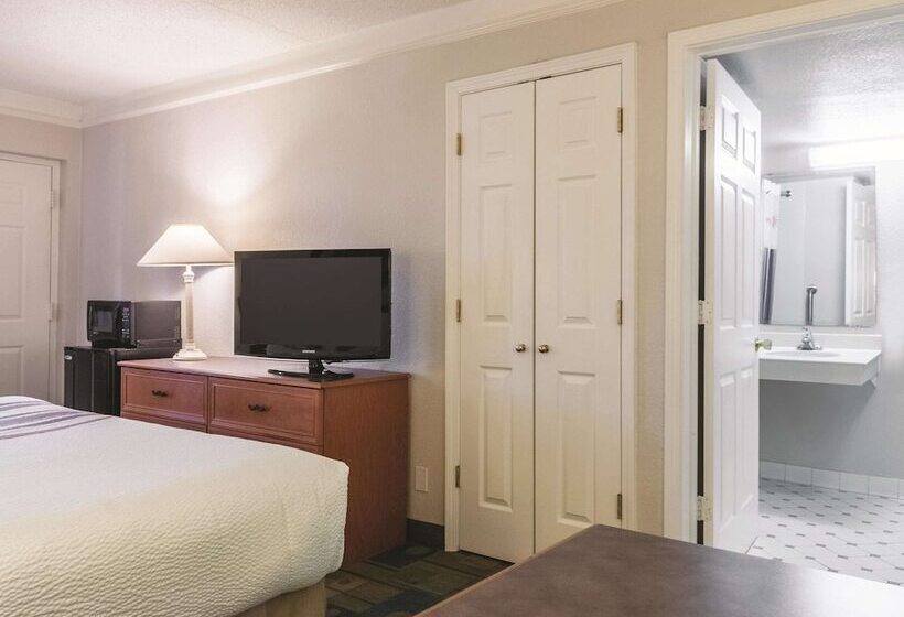 فندق La Quinta Inn By Wyndham New Orleans West Bank / Gretna