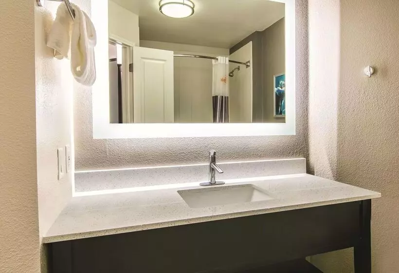 酒店 La Quinta By Wyndham Orlando Ucf