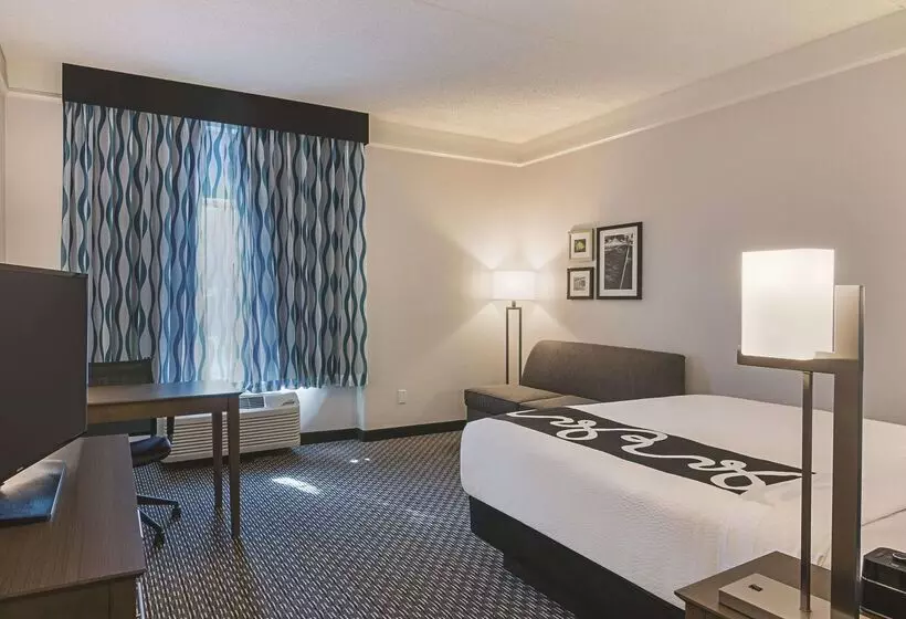 酒店 La Quinta By Wyndham Orlando Ucf