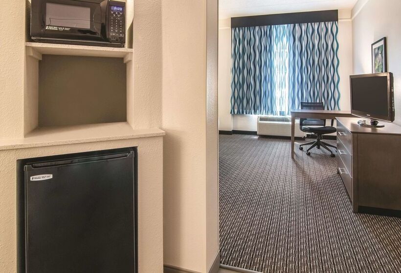 酒店 La Quinta By Wyndham Orlando Ucf