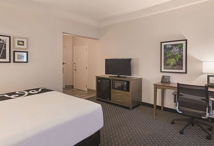 酒店 La Quinta By Wyndham Orlando Ucf