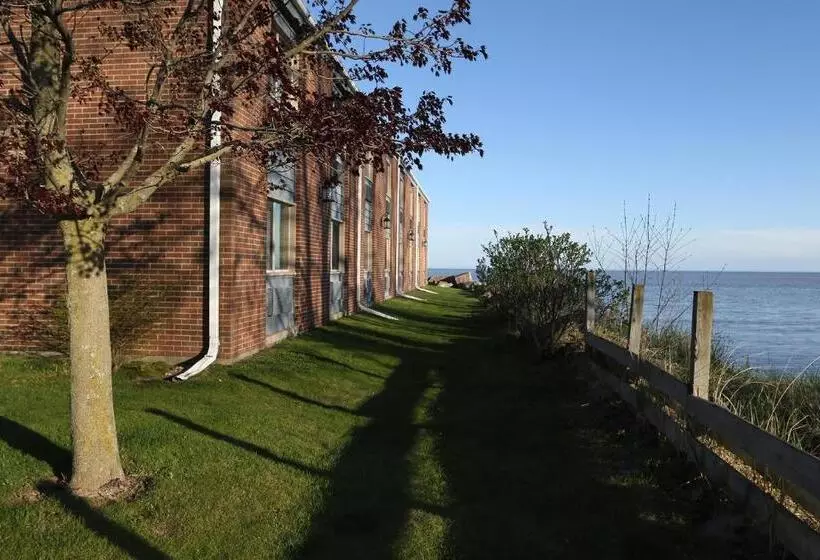 Отель Lighthouse Inn Two Rivers