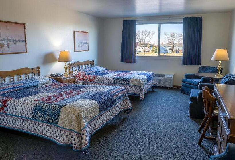فندق Lighthouse Inn Two Rivers