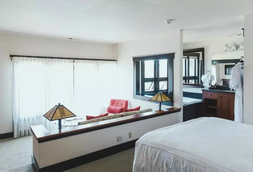 Hotelli Lodge at Noyo River