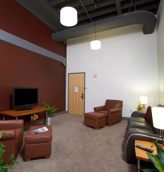 Отель Independent  Columbus Downtown A€“ The Lofts