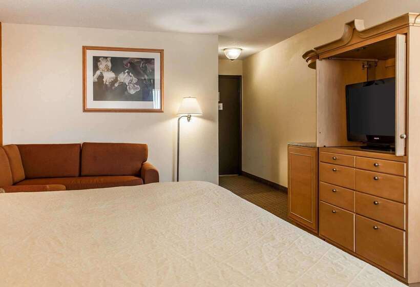 酒店 Quality Inn & Suites Shelbyville I 74