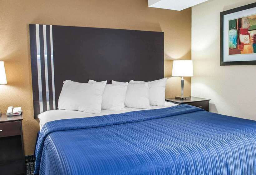 فندق Quality Inn Terre Haute University Area