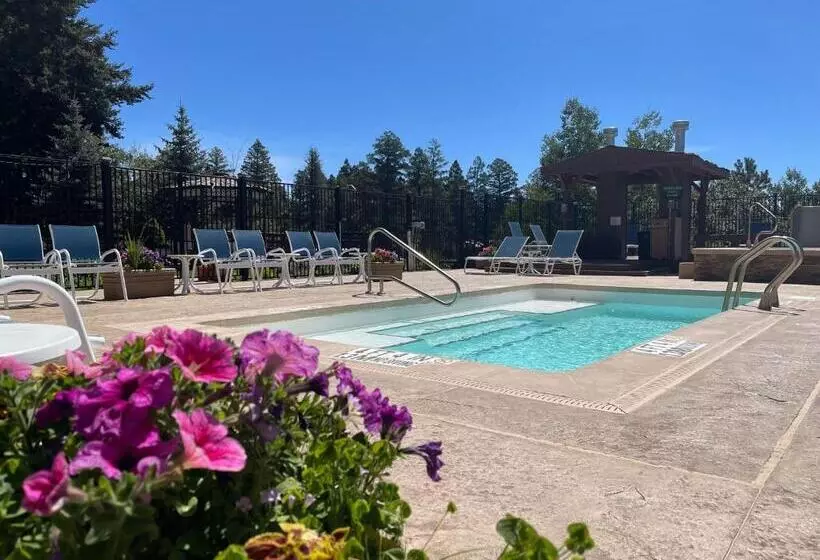 ホテル The Lodge At Cloudcroft