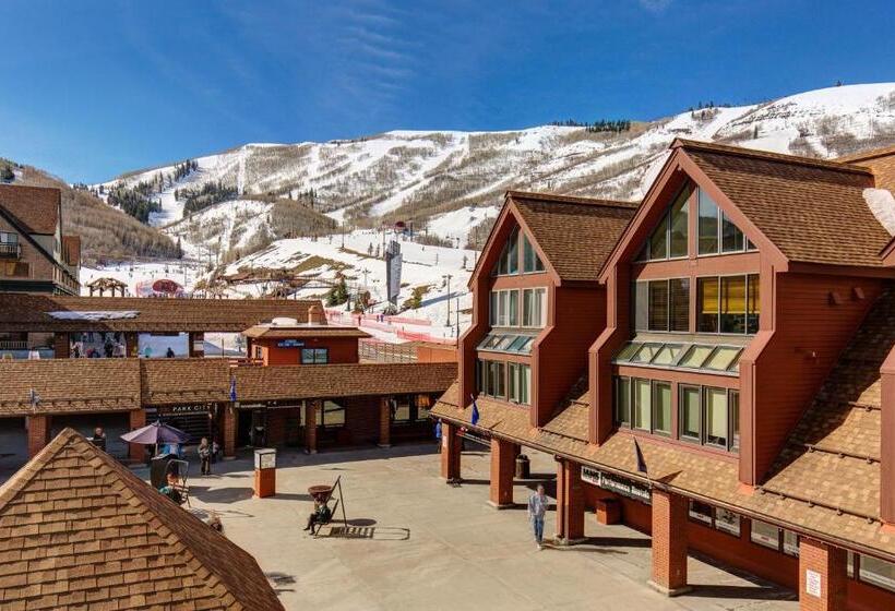 هتل The Lodge At The Mountain Village