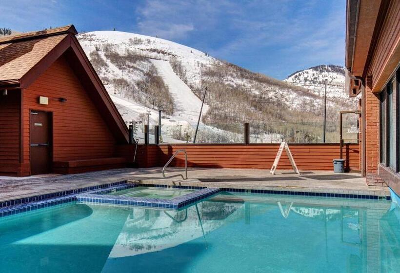 هتل The Lodge At The Mountain Village