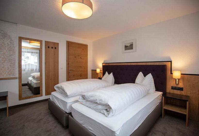 בית מלון כפרי Garni Försterheim