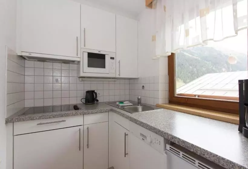 ホテル Garni Försterheim