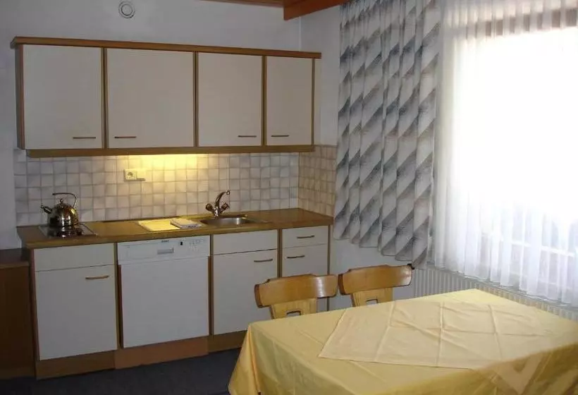 ホテル Garni Försterheim