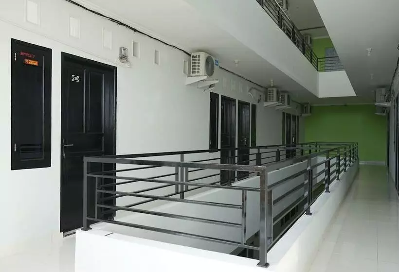 ホテル Spot On 2330 Pondok Grand Mamoa
