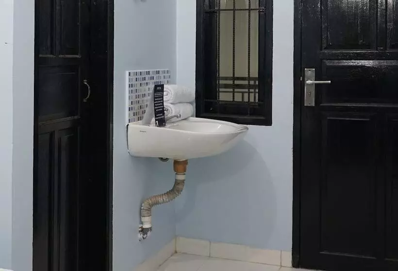 ホテル Spot On 2330 Pondok Grand Mamoa