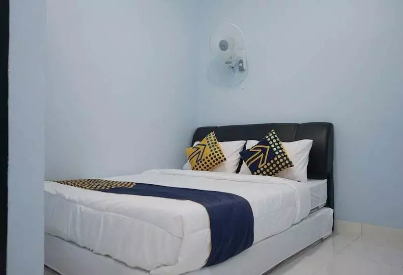 ホテル Spot On 2330 Pondok Grand Mamoa