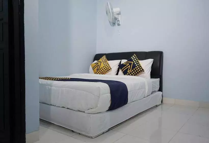 ホテル Spot On 2330 Pondok Grand Mamoa