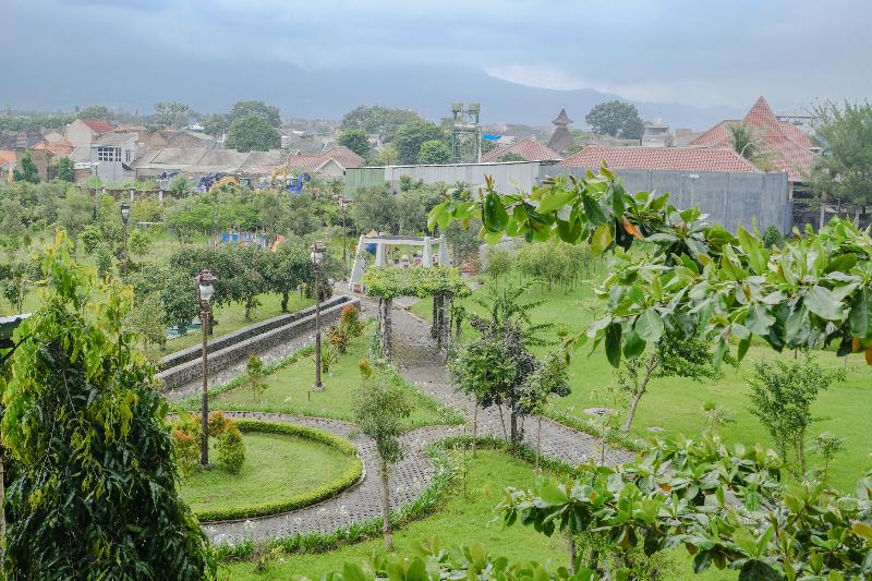 בית מלון כפרי Oyo 1468 Sm House