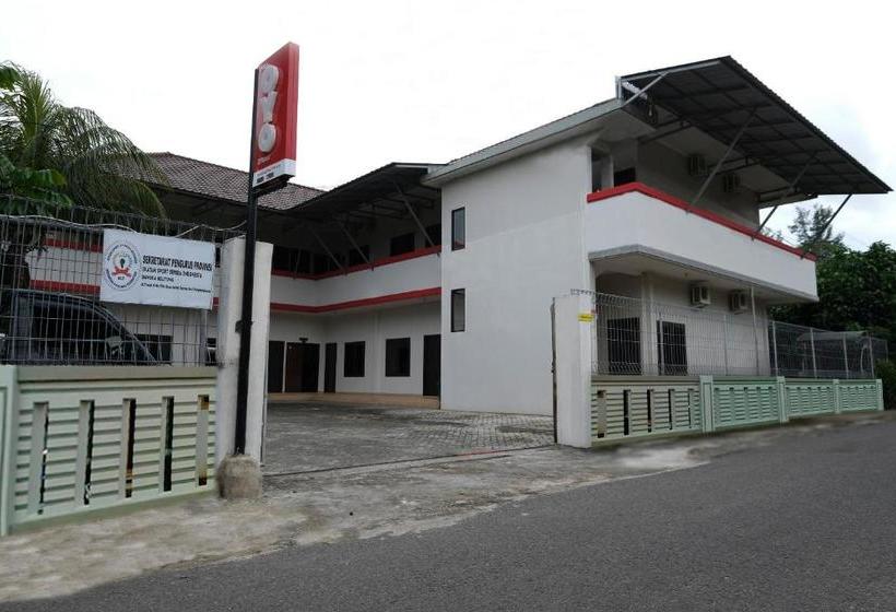 בית מלון כפרי Oyo 2231 D Kost