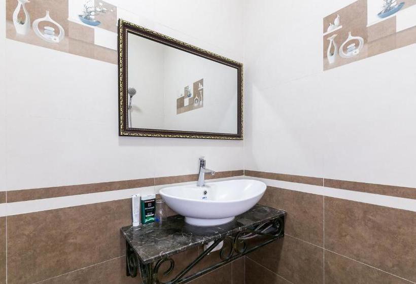 호텔 Oyo 628 Tăng Phát