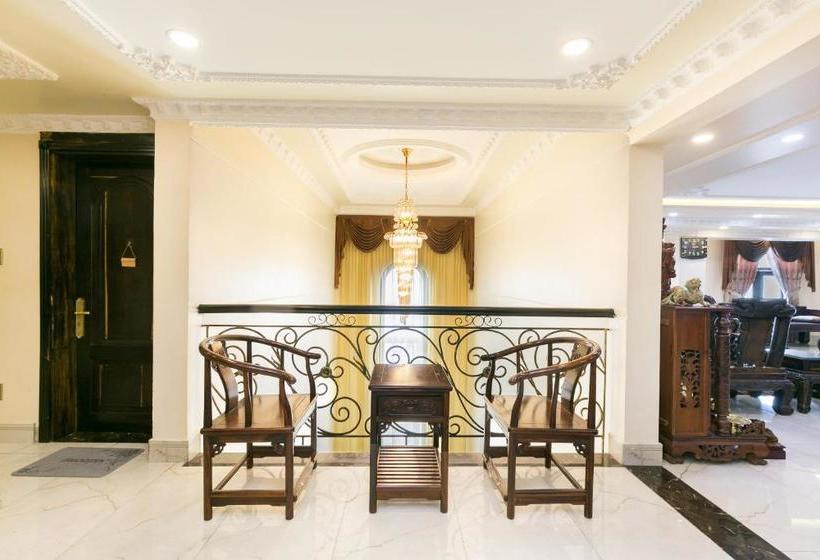 호텔 Oyo 628 Tăng Phát