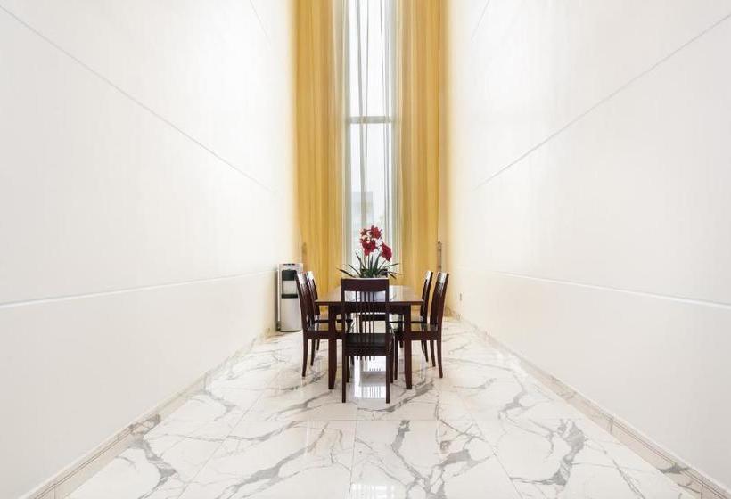 호텔 Oyo 628 Tăng Phát