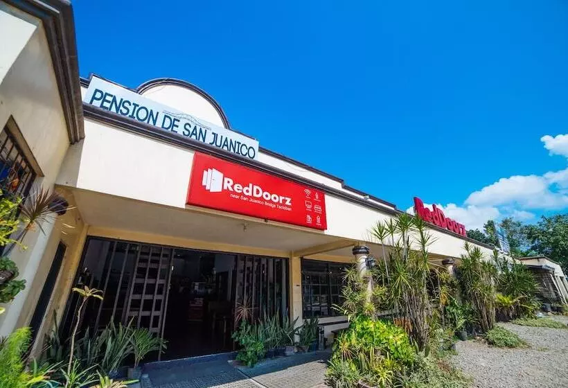 ホテル Reddoorz Near San Juanico Bridge