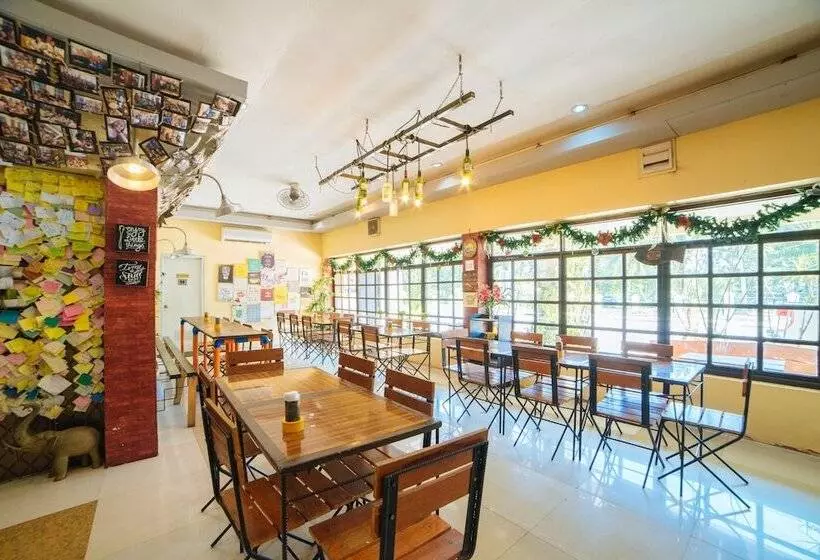 ホテル Reddoorz Near San Juanico Bridge