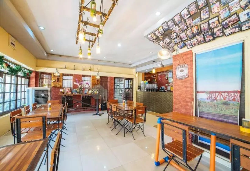 ホテル Reddoorz Near San Juanico Bridge