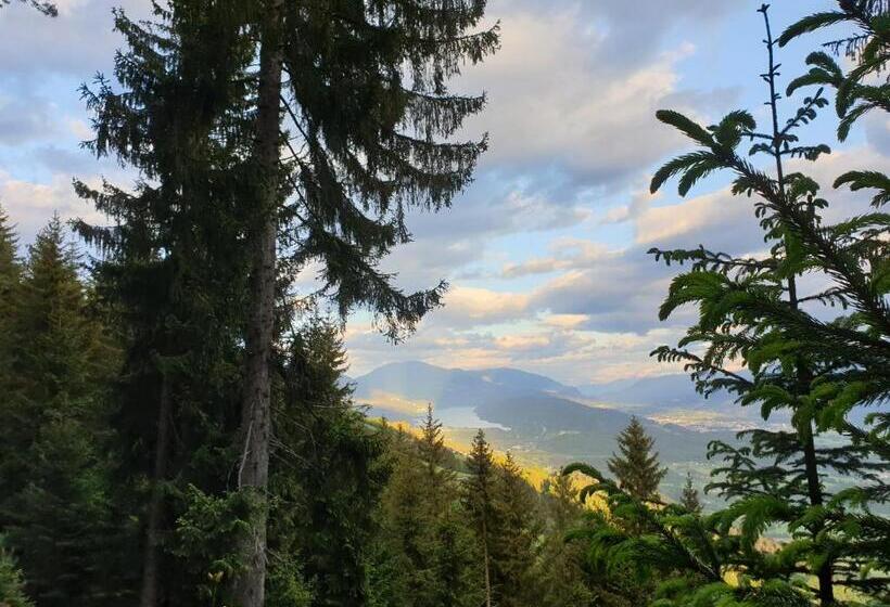 ペンション Berggasthof Karlbauer