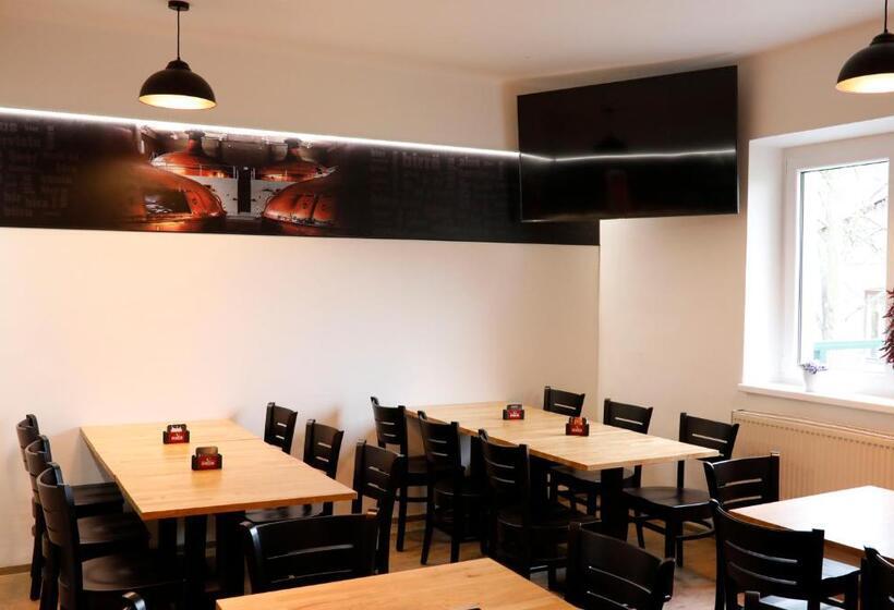 펜션 Penzion&pizzerie U Massima