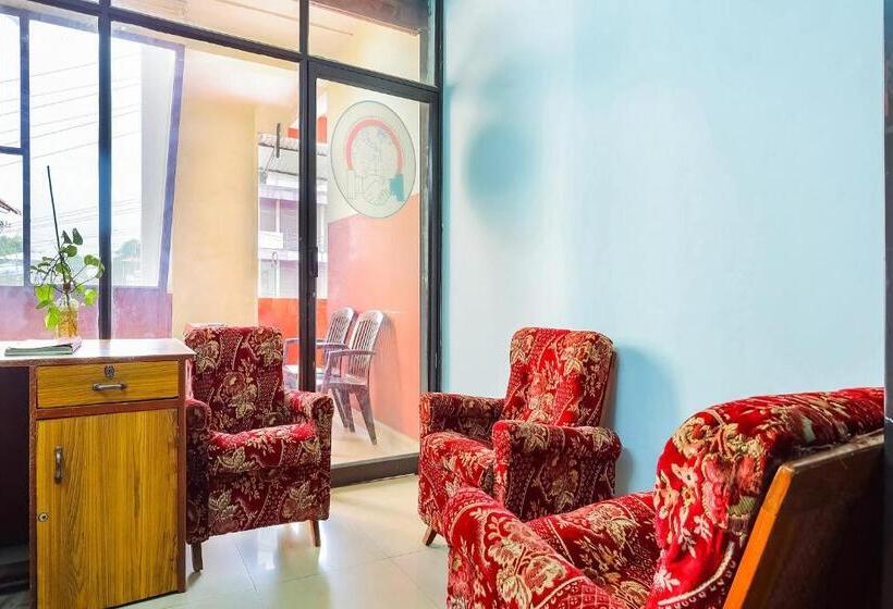 فندق Spot On Kk Lodge