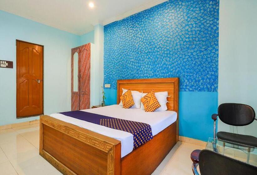 فندق Spot On Kk Lodge